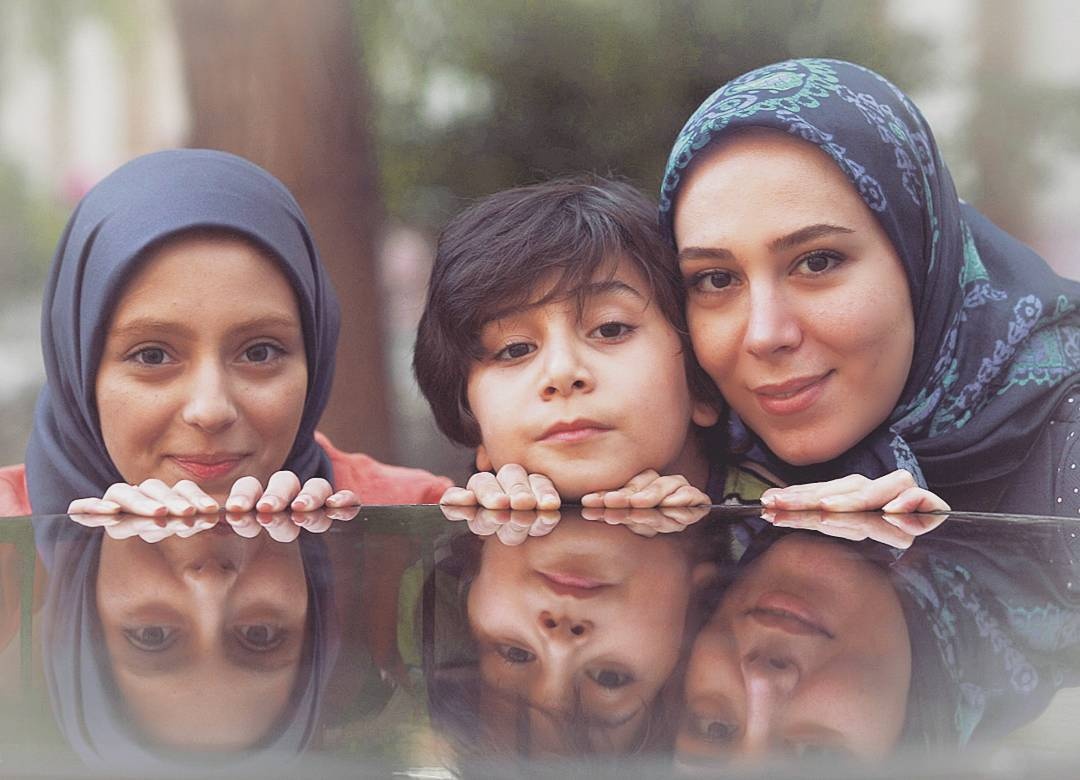 جشن تولد خاص بازیگر سریال مادرانه در رستوران