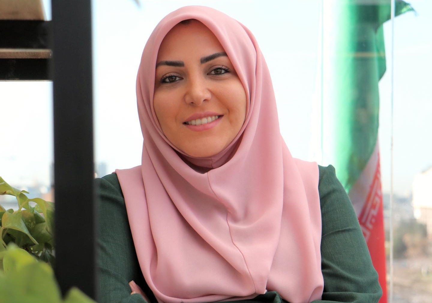 سلفی جذاب المیرا شریفی مقدم و همسر خواننده معروف!