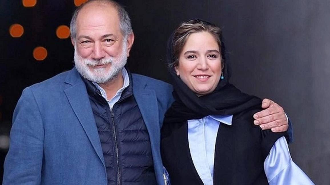 آتیلا پسیانی و مادر مشهورش در دهه 30