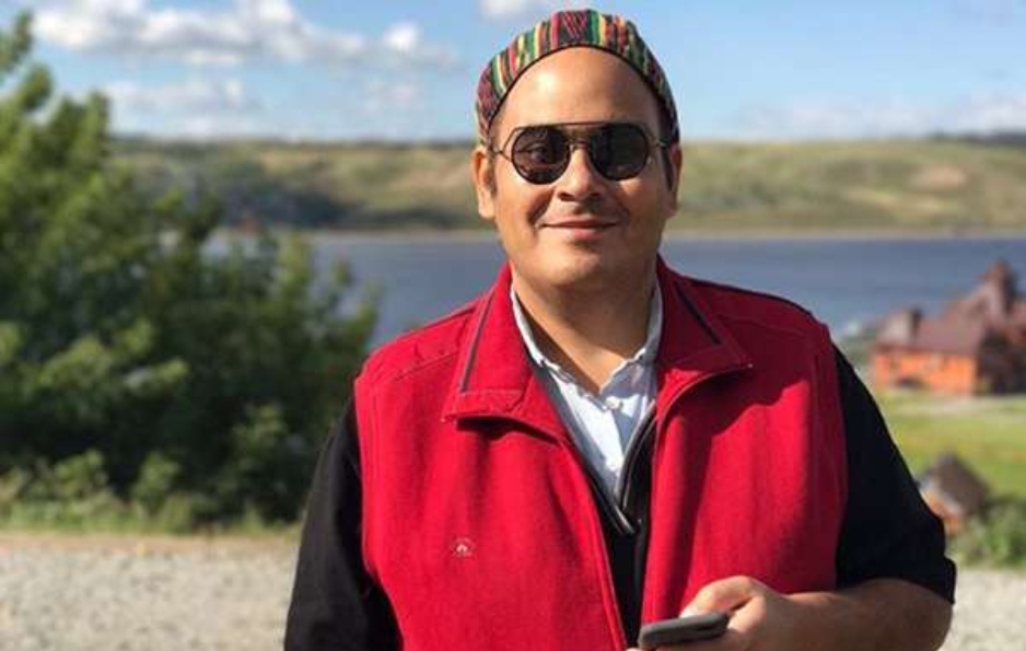خارجگردی رضا داودنژاد و همسر جان در یک مکان رویایی !!