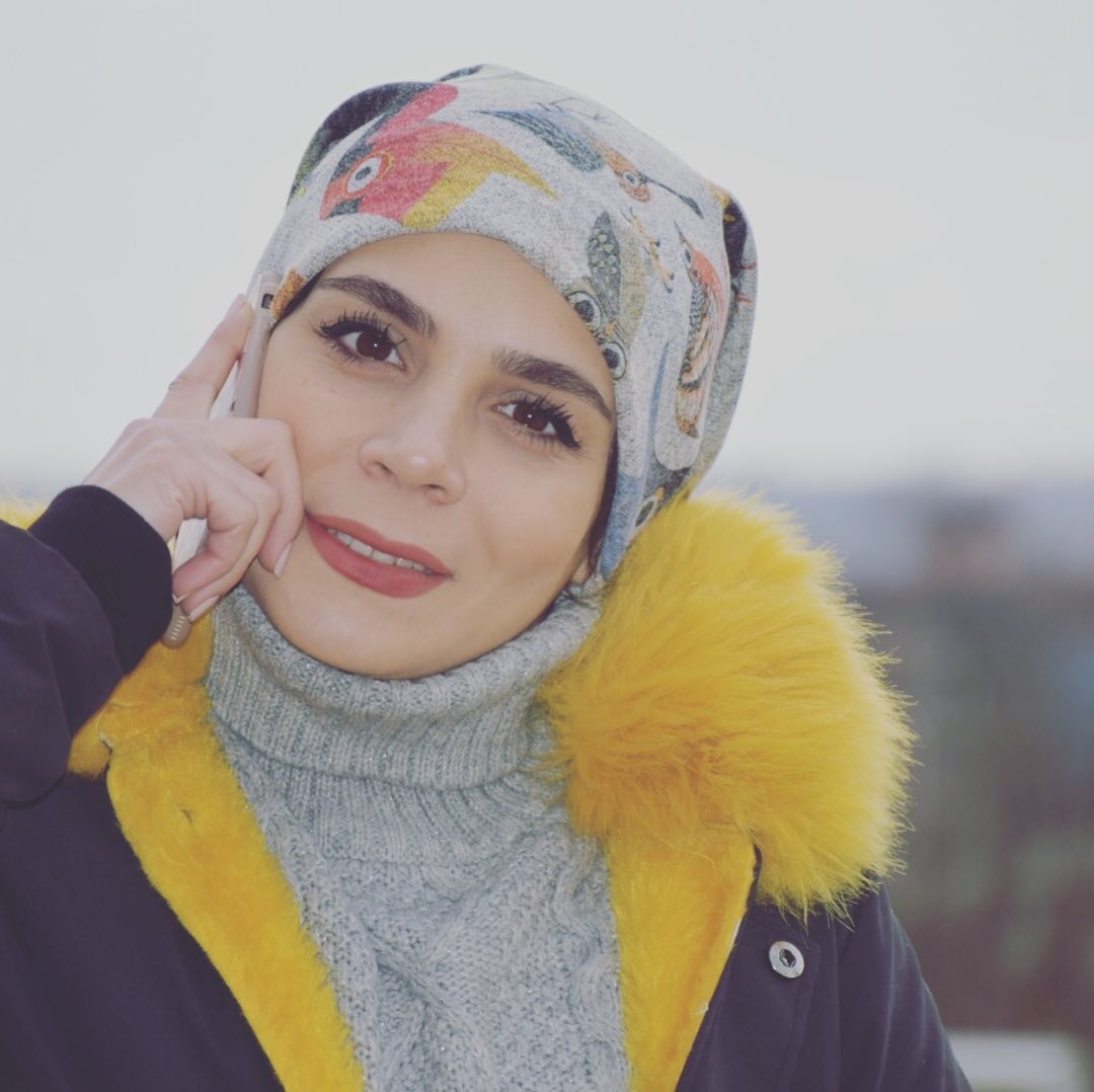 عکس های اینستاگرام مجری خوش صدای برنامه کودک تلویزیون !!