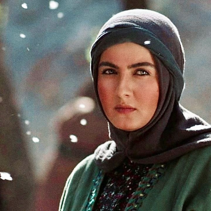 بیوگرافی مریم موسویان بازیگر نقش اسرا در سریال جذاب آتش سرد