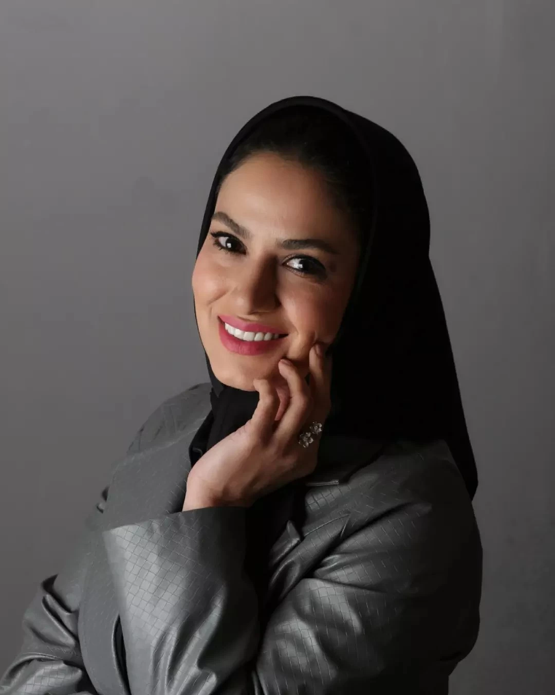 بیوگرافی معصومه بافنده بازیگر سریال تمام رخ / عکس های جذاب