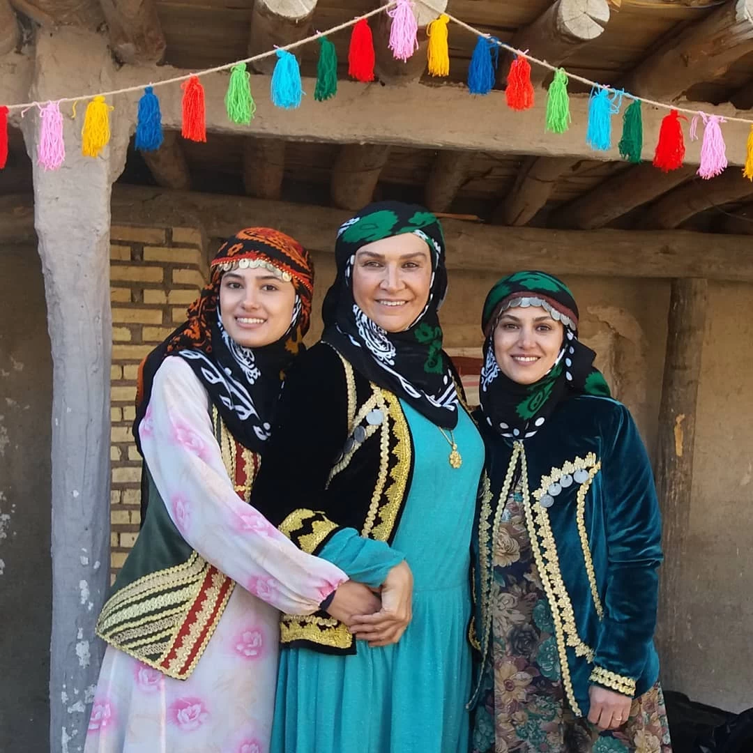بیوگرافی معصومه بافنده بازیگر سریال تمام رخ / عکس های جذاب