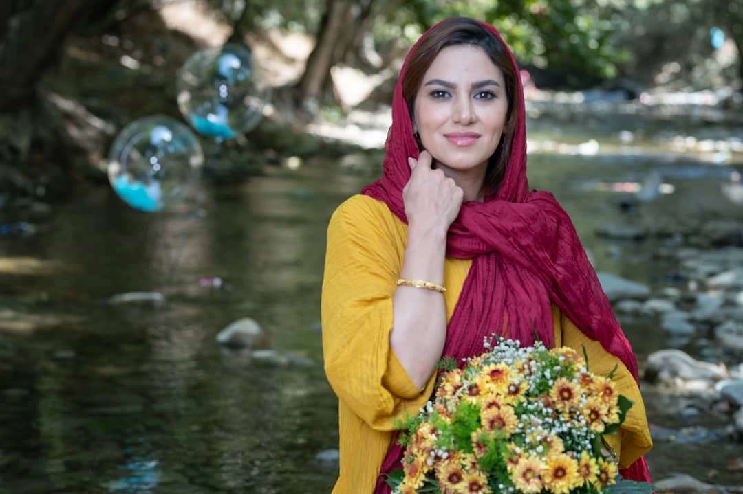 بیوگرافی معصومه بافنده بازیگر سریال تمام رخ / عکس های جذاب