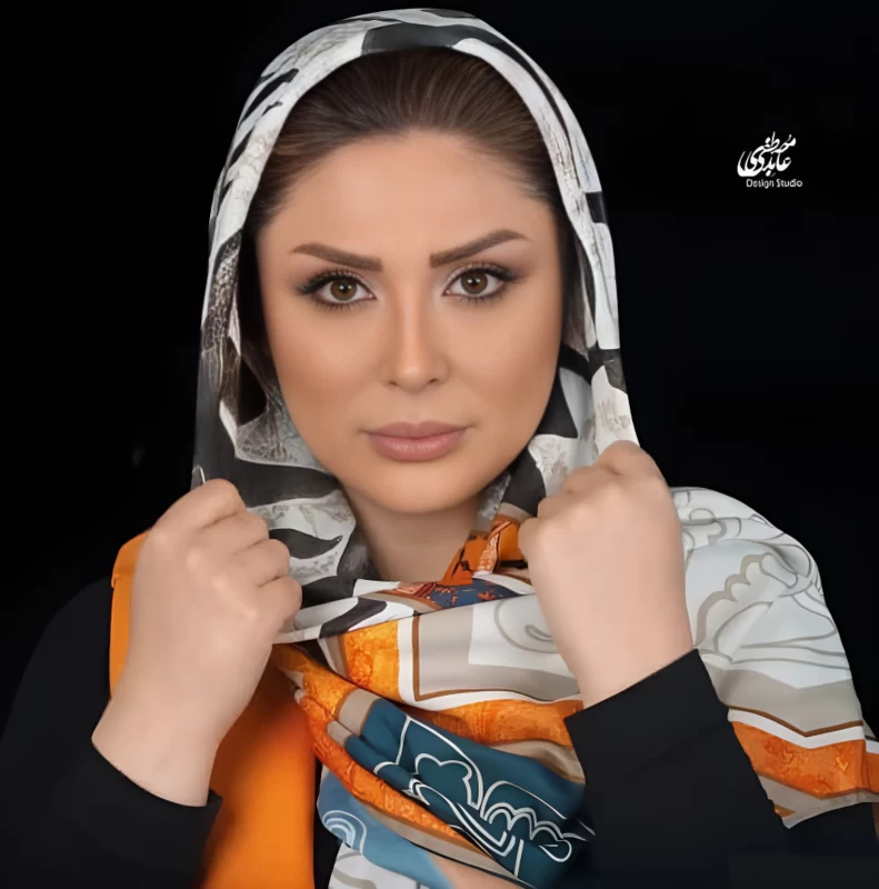 نیوشا ضیغمی و مادرش