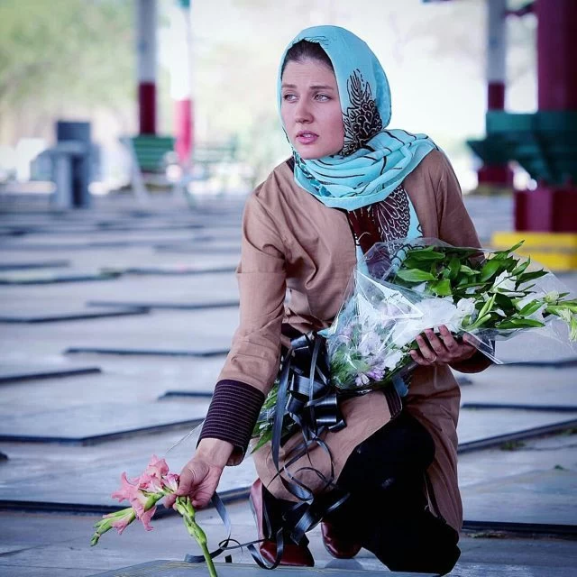 زندگینامه گلوریا هاردی از نوازندگی در فرانسه تا ازدواج با بازیگر مطرح ایرانی !!