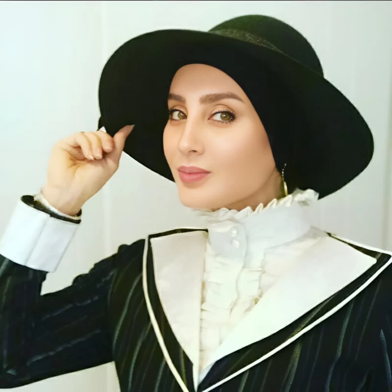 بیوگرافی سولماز حصاری از معلمی تا تلویزیون و مدلینگ + تصاویر جذاب