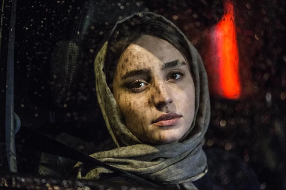 بیوگرافی سها نیاستی