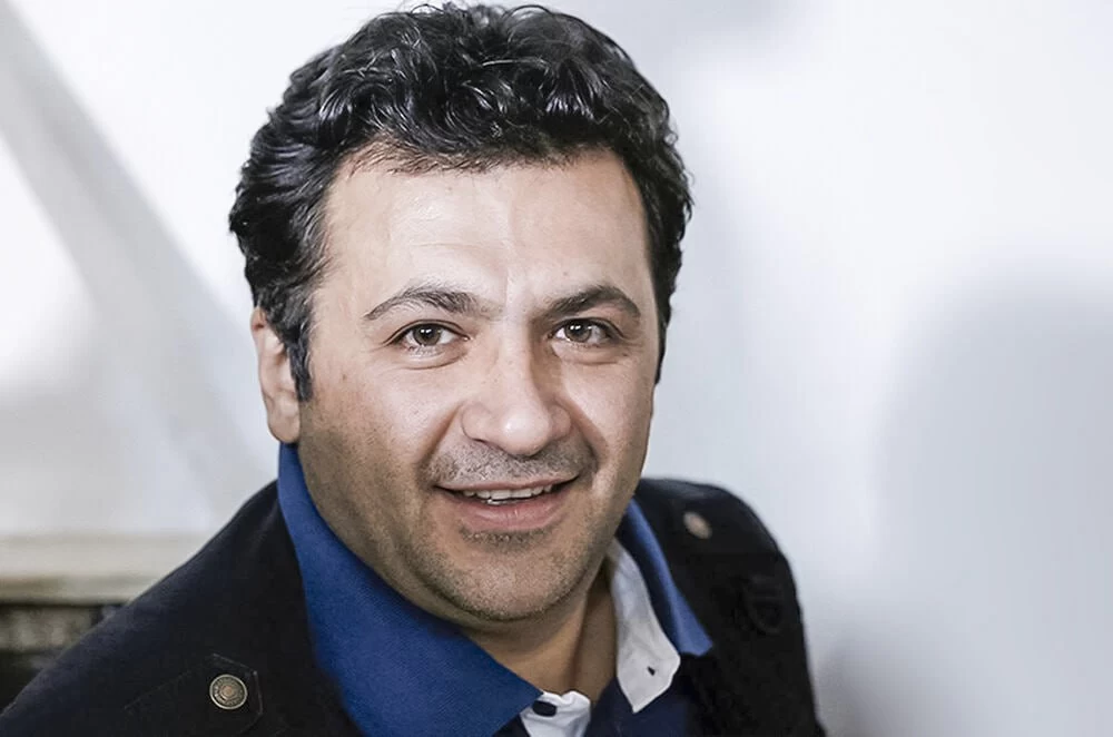 بیوگرافی شهرام عبدلی
