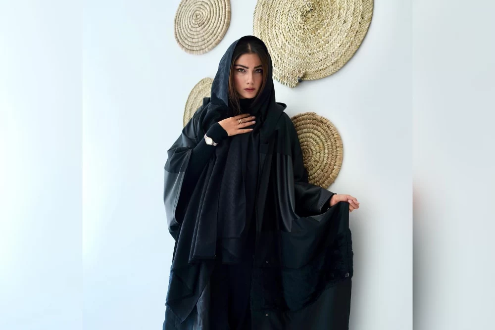 محیا دهقانی