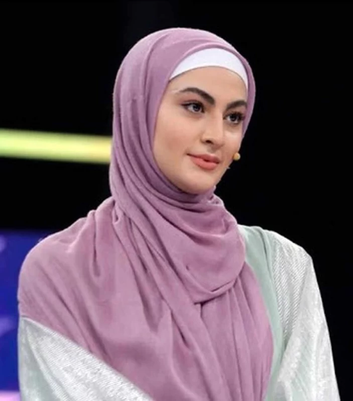 مریم مومن
