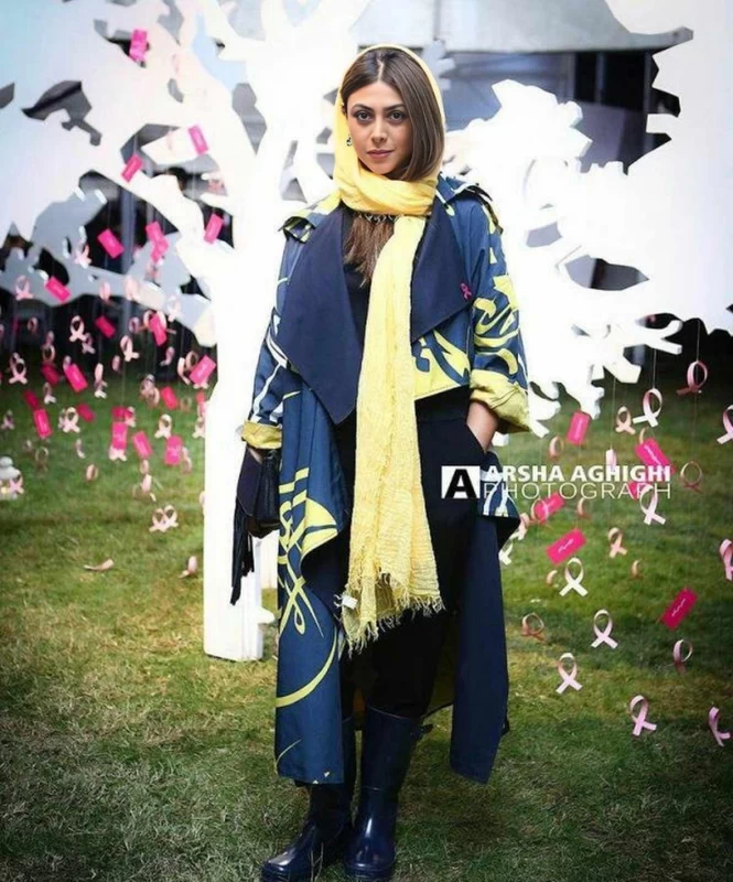آزاده صمدی