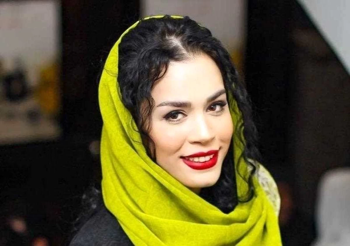 ملیکا شریفی نیا از مادرشوهر معروفش رونمایی کرد !