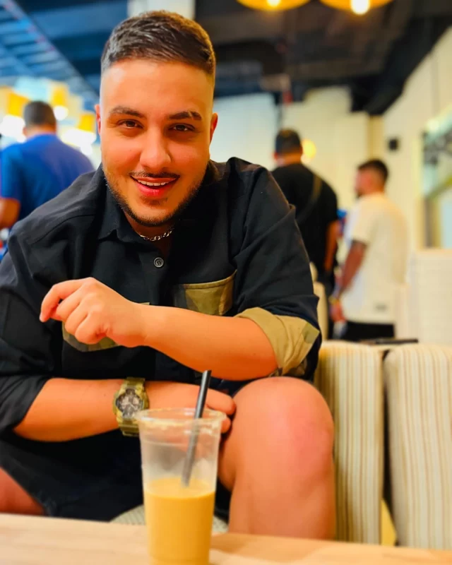 آرون افشار