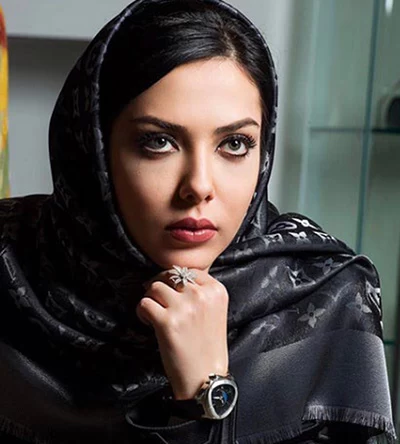 محفل عاشقانه ی لیلا اوتادی و عزیز دلش !