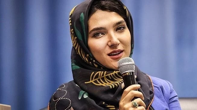 قابی باورنکردنی از بازیگر قهوه ترک قبل از عمل زیبایی !