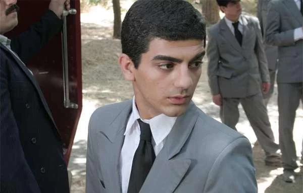 بیوگرافی کاوه آهنگر ، زندگی شخصی و هنری + تصاویر