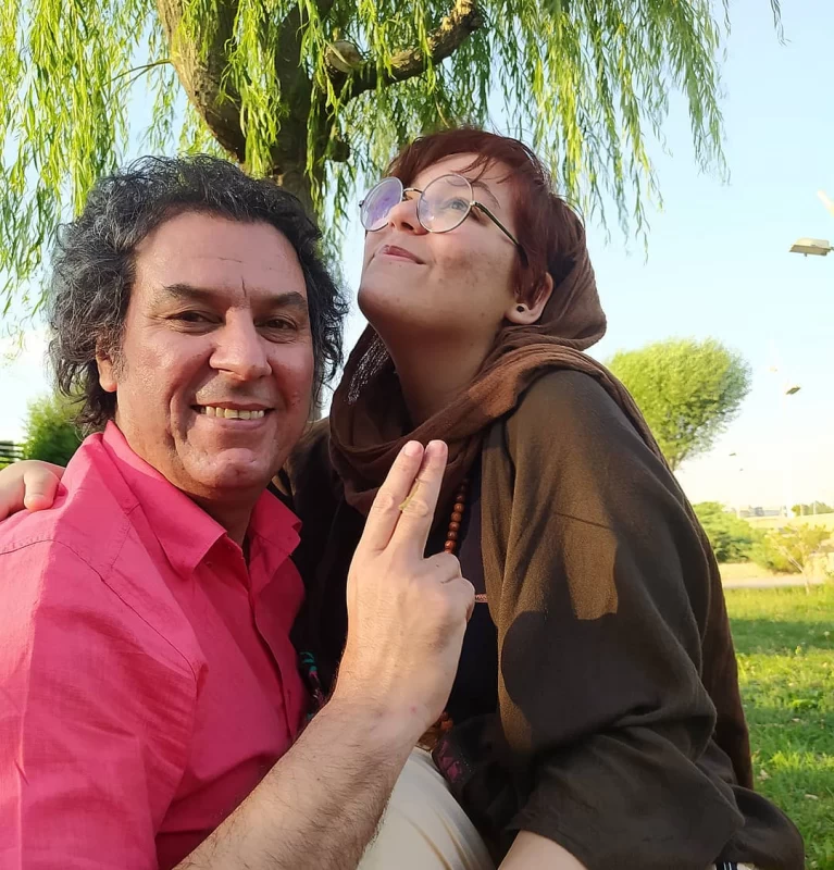 ​ زندگینامه آرش میراحمدی