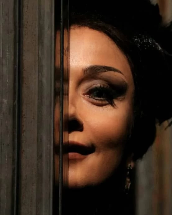 بیوگرافی بهناز نازی