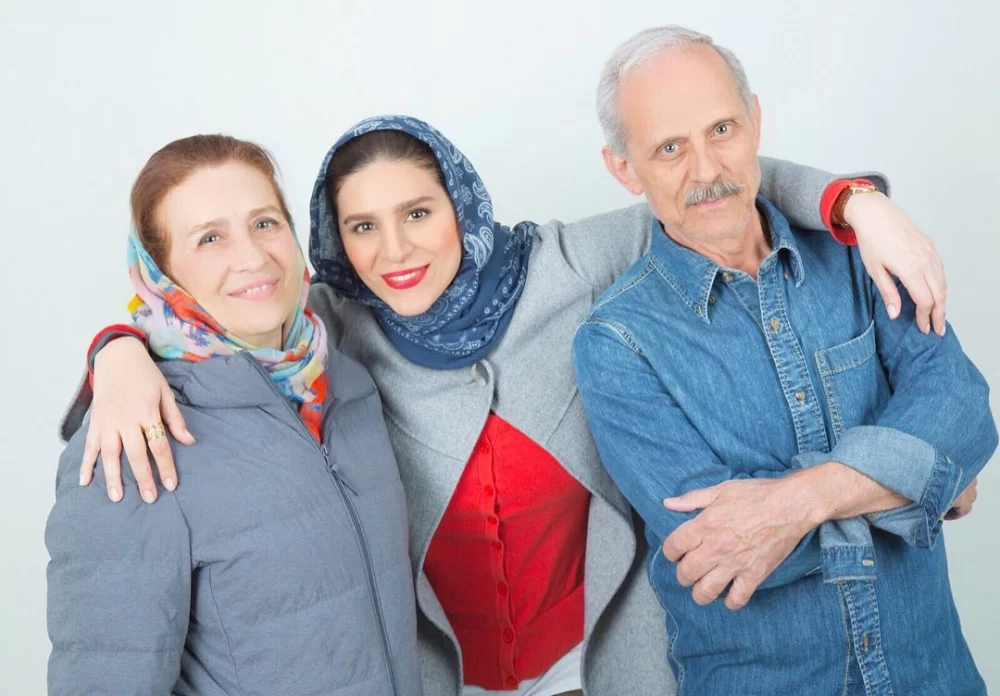 پدر و مادر سحر دولتشاهی