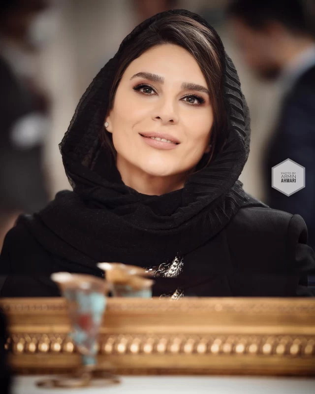 سحر دولتشاهی