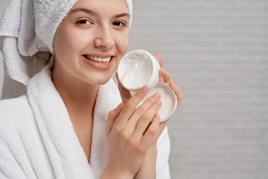 فواید کرم برنج برای پوست