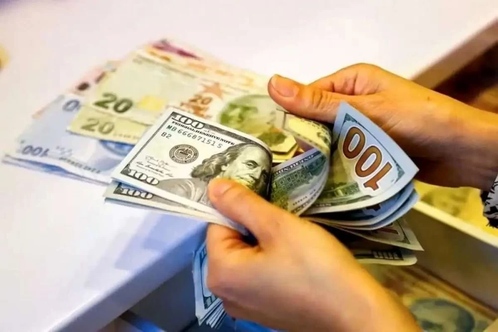 قیمت دلار امروز
