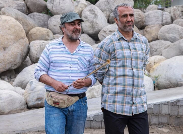 فیلم ویلای ساحلی رضا عطاران
