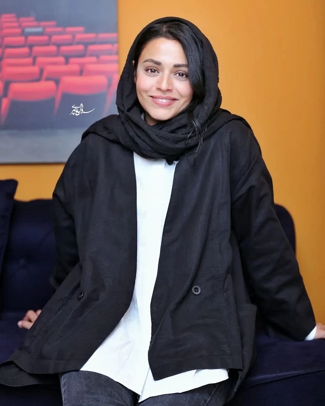 بیوگرافی سوگل خلیق از کودکی تا فوت پدر و مادر و شهرت