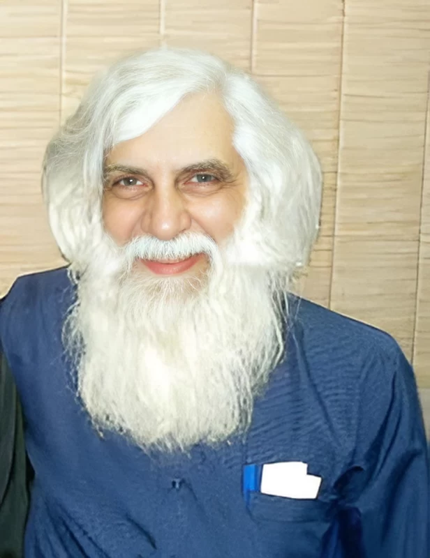 زندگینامه کارو لوکاس