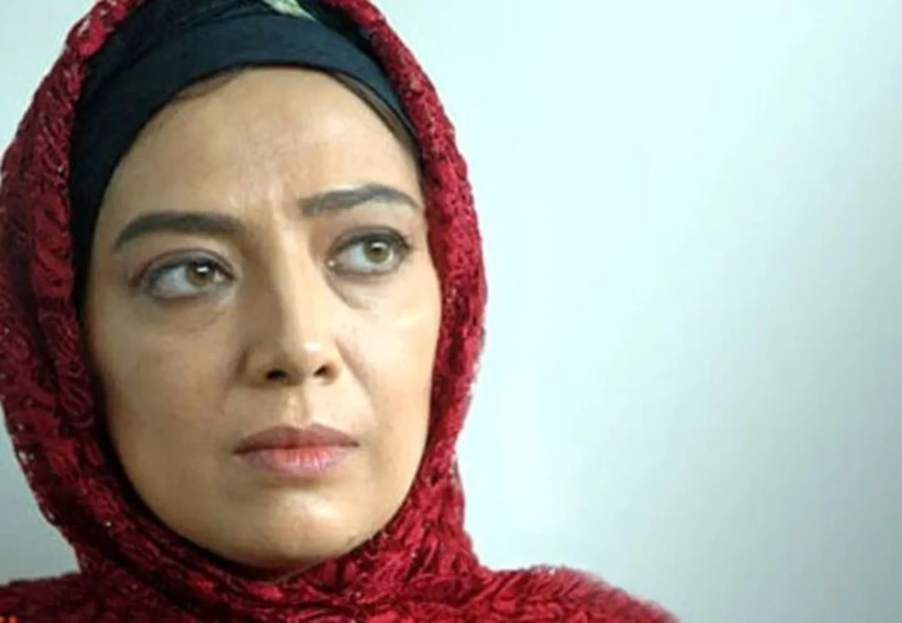 بیوگرافی پردیس افکاری