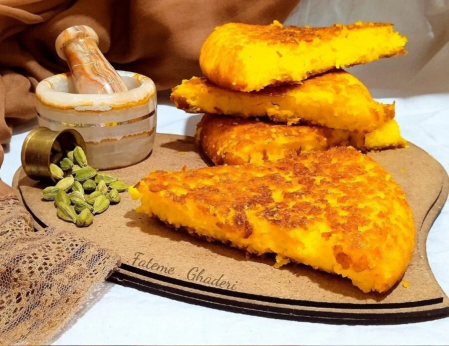 برنج مانده را دور نریزید/ طرز تهیه یک کوکوی برنج خوشمزه