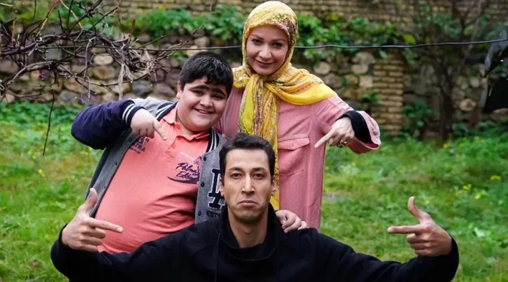 بیوگرافی بهرام افشاری کمدین 2 متری و محبوب ایرانی/ زندگی شخصی و هنری
