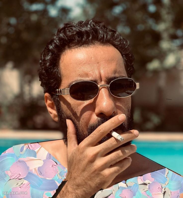 نوید محمدزاده