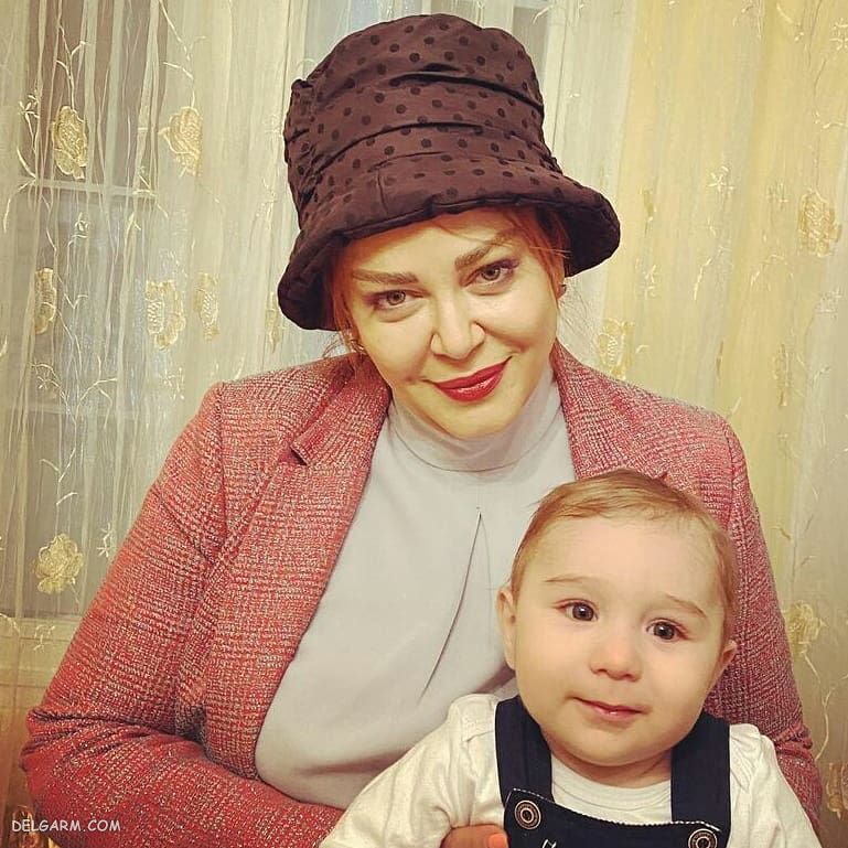 بهاره رهنما در گیسو