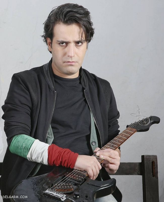 بیوگرافی کاوه آفاق