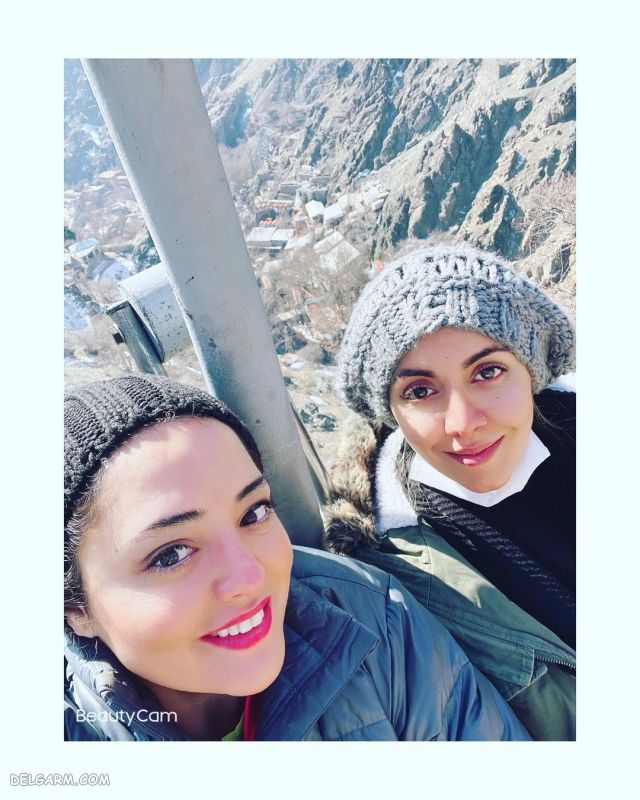 نرگس محمدی