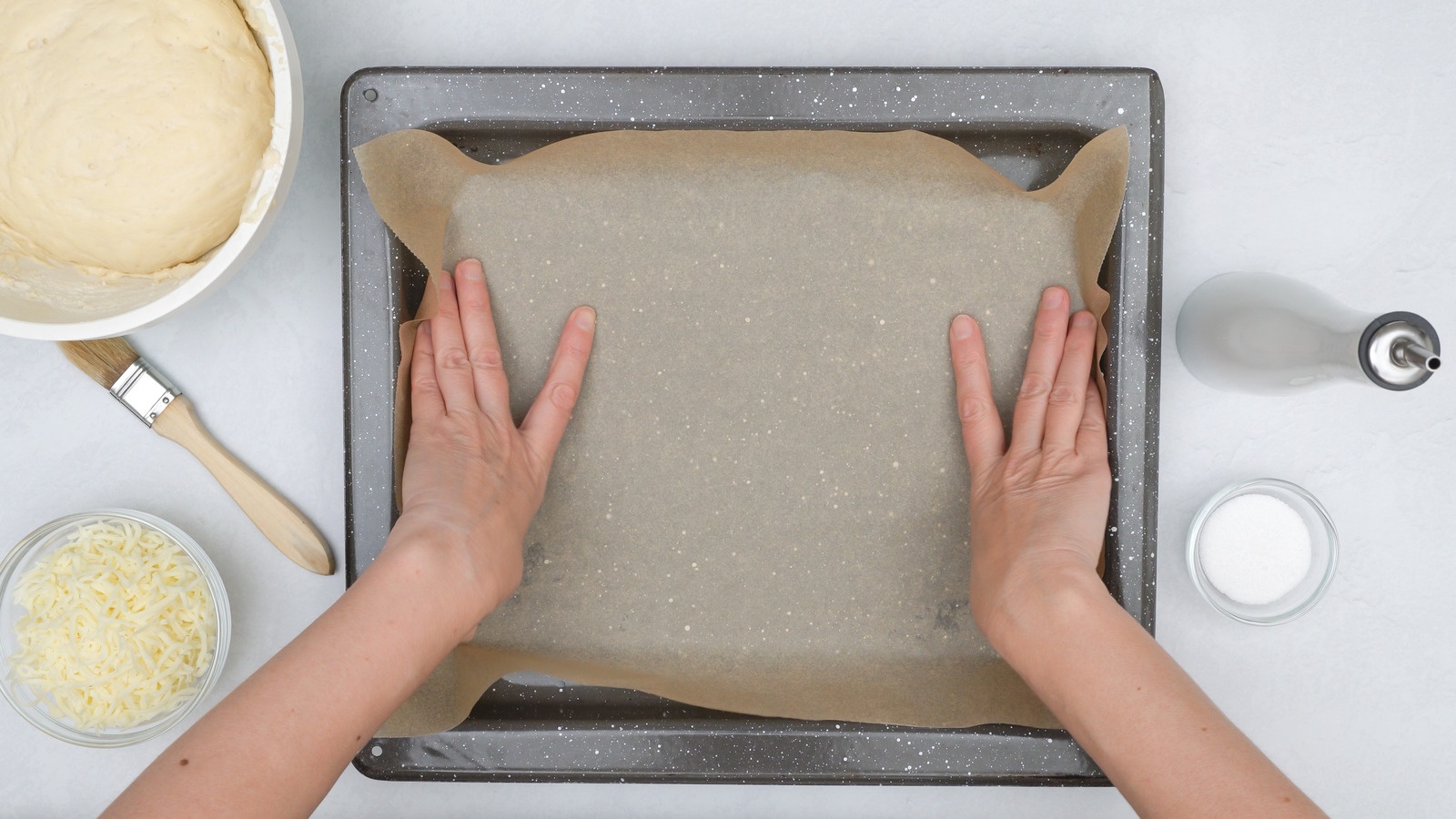 можно выпекать пиццу на фольге в духовке вместо пергаментной бумаги фото 44