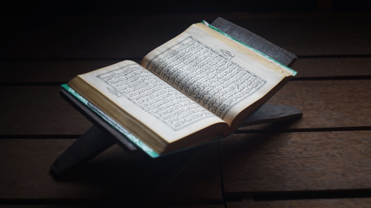 متن حدیث در منابع شیعه و اهل سنت