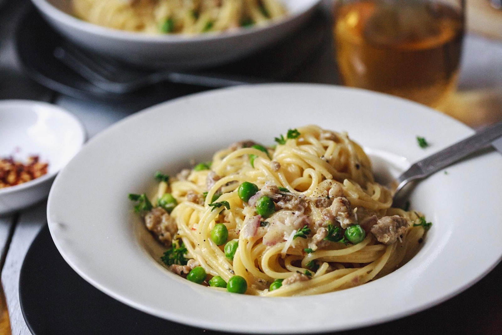 روش طبخ اسپاگتی نخود فرنگی 