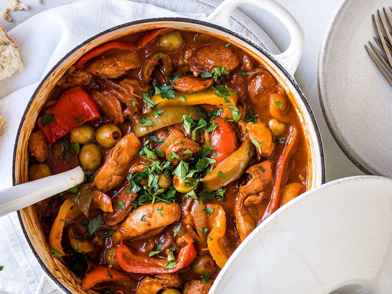 طرز تهیه خورش مرغ لبنانی مخصوص با طعم خوشمزه