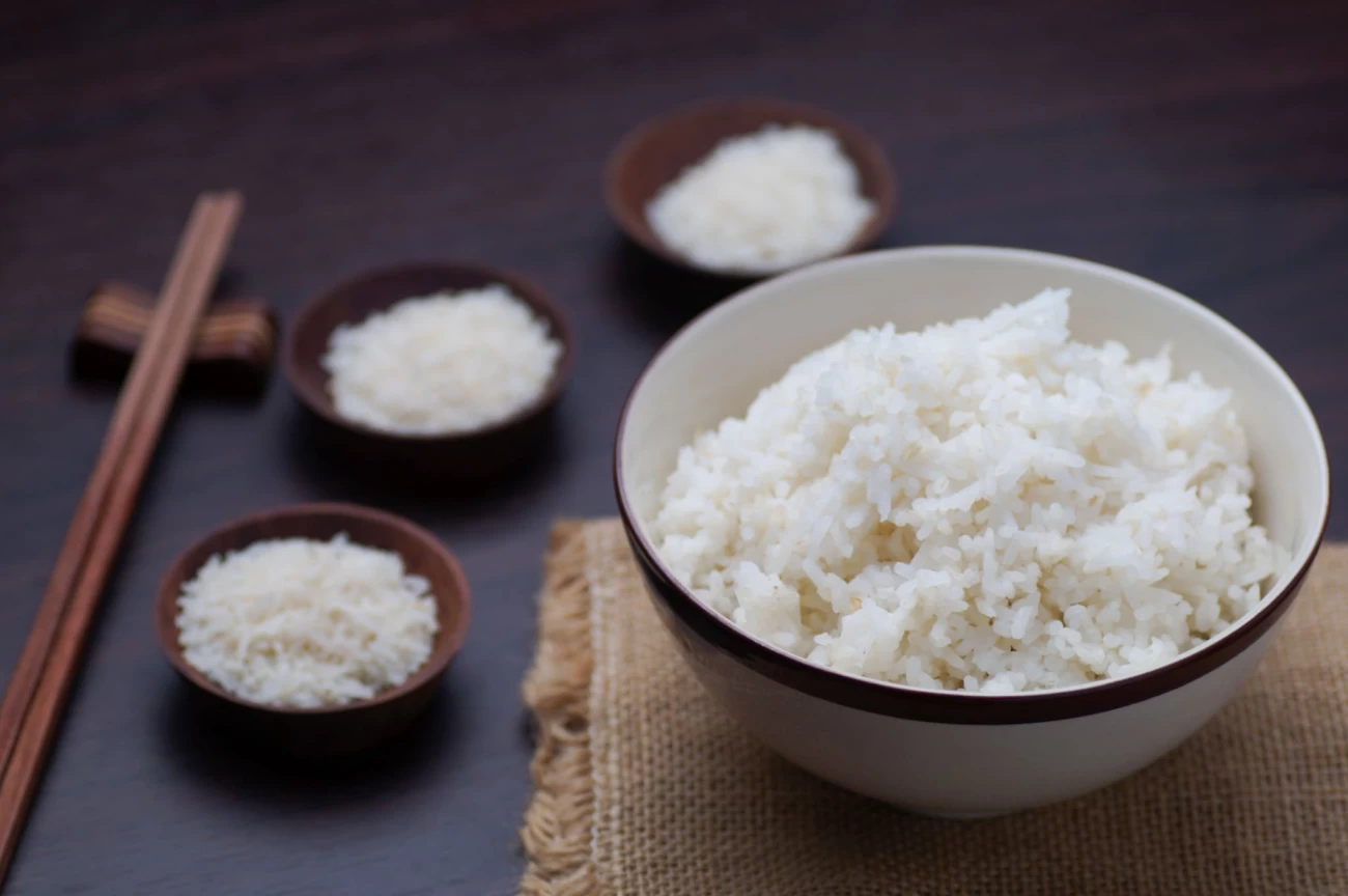 چگونه از شفته شدن برنج در پخت جلوگیری کنیم؟