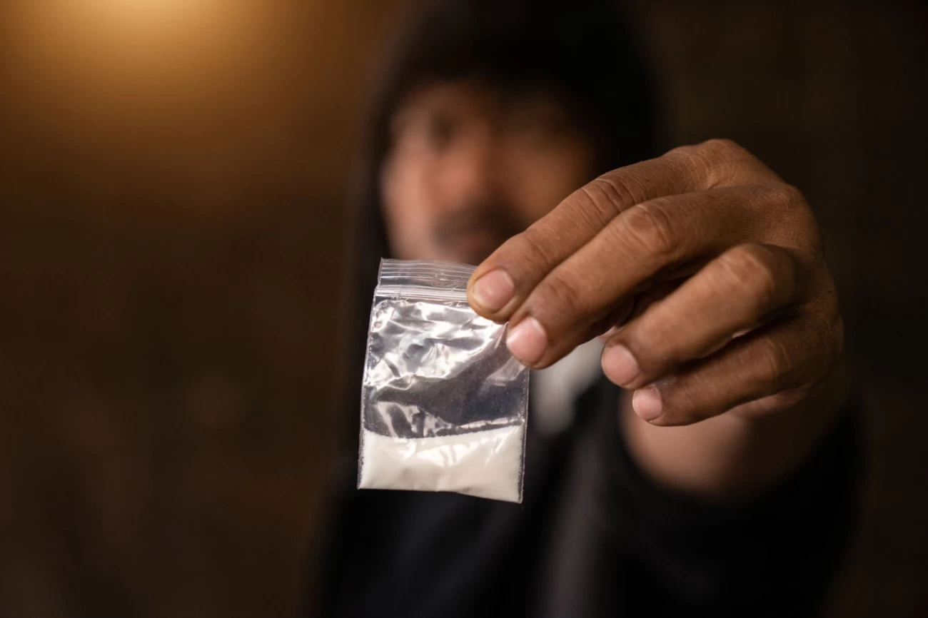 احکام خرید و فروش مواد مخدر