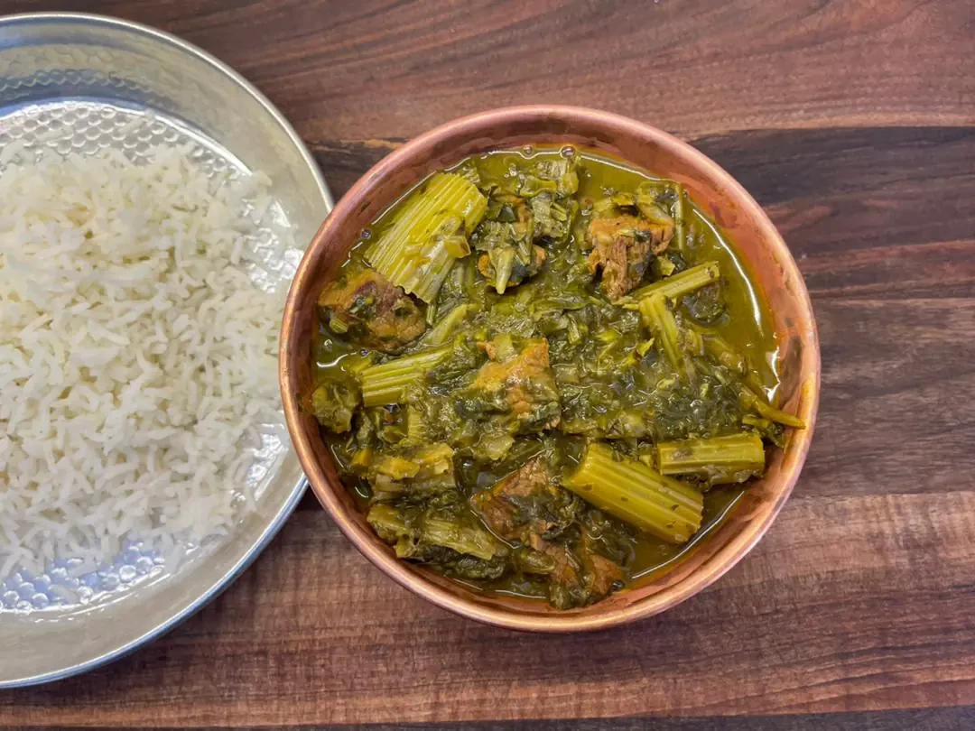 طرز تهیه خورش کرفس گیاهی و بدون گوشت