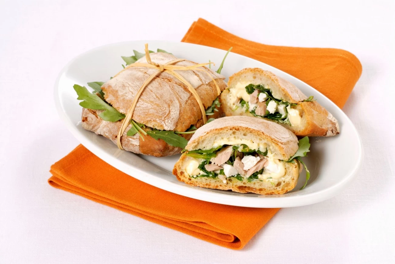 ساندویچ تن ماهی