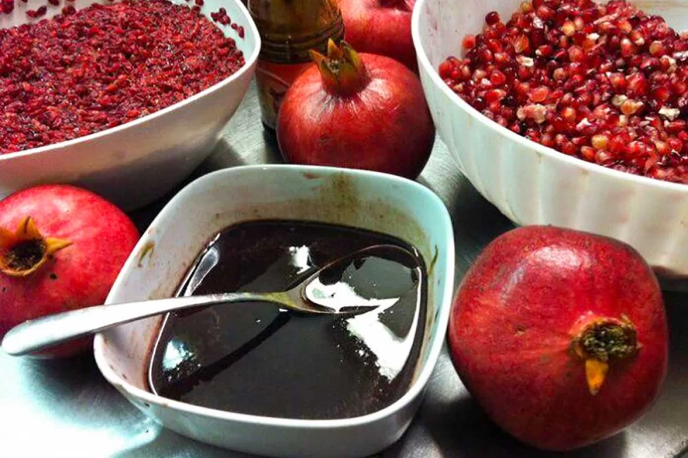 روش نگهداری رب انار