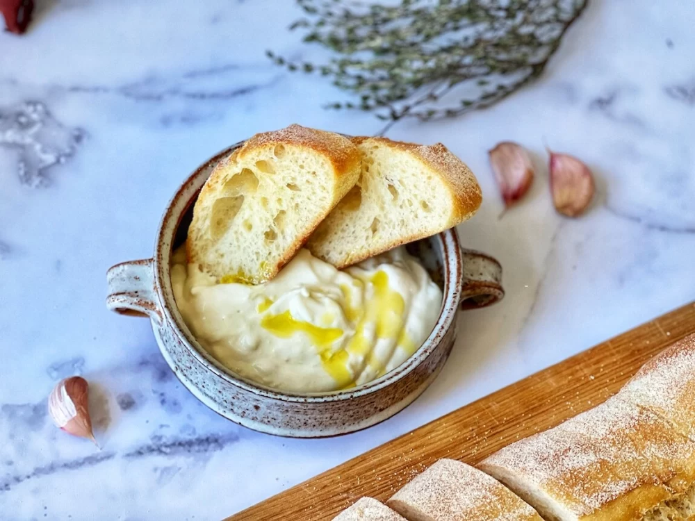 طرز تهیه سس آیولی: