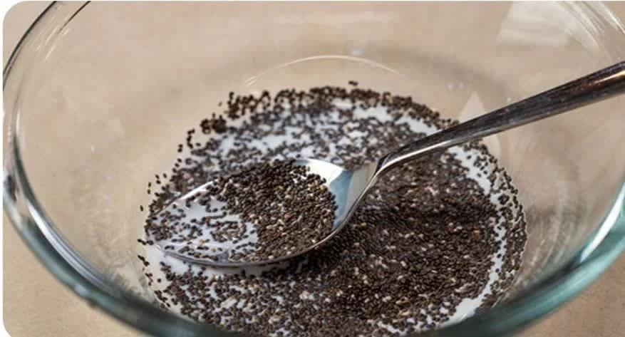 دسر موز با دانه چیا
