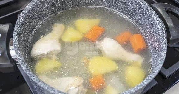پخت مرغ برای سوپ
